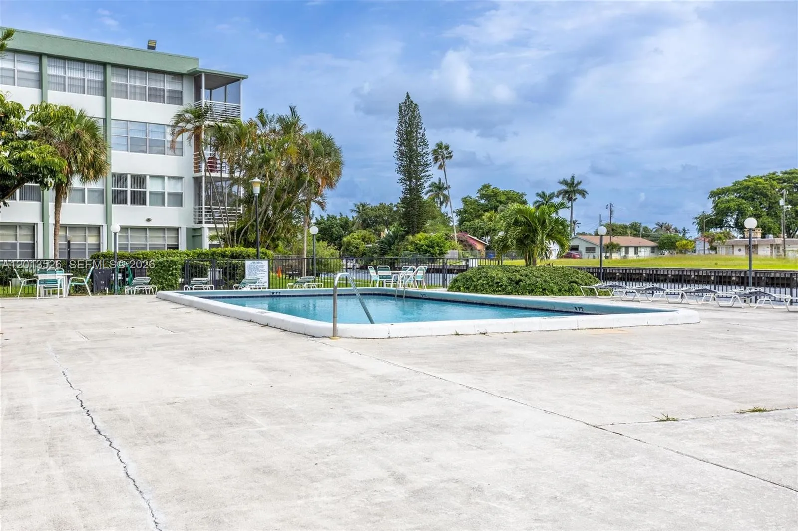 2741 Taft St # 203, Hollywood FL 33020