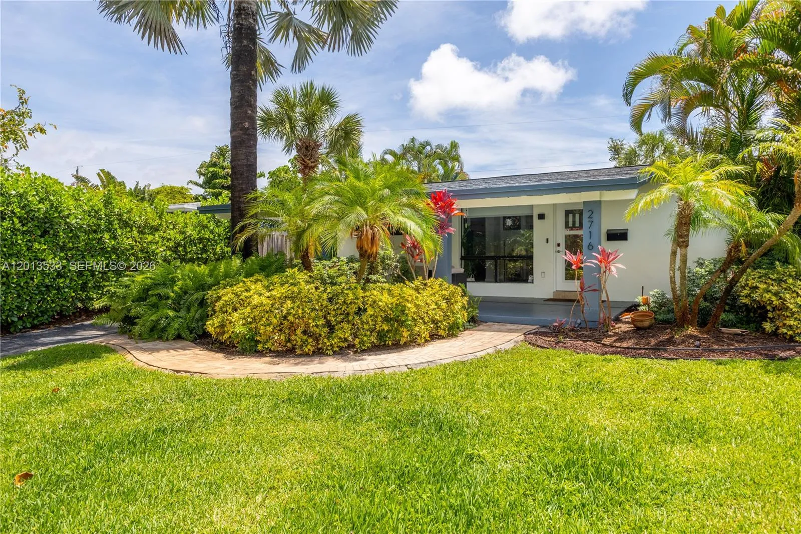2716 NW 3rd Ave, Wilton Manors FL 33311