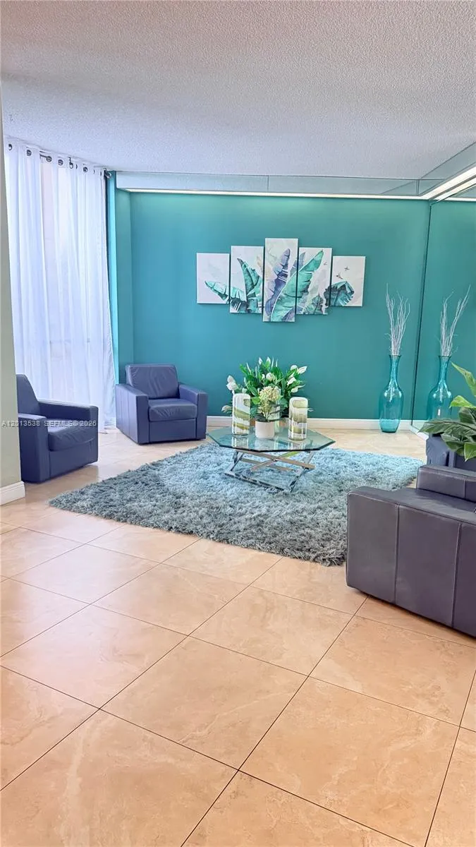 900 Saint Charles Pl # 520, Pembroke Pines FL 33026