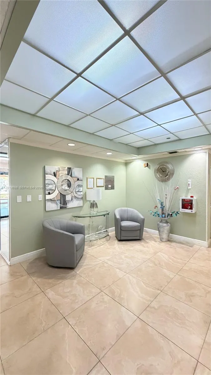 900 Saint Charles Pl # 520, Pembroke Pines FL 33026