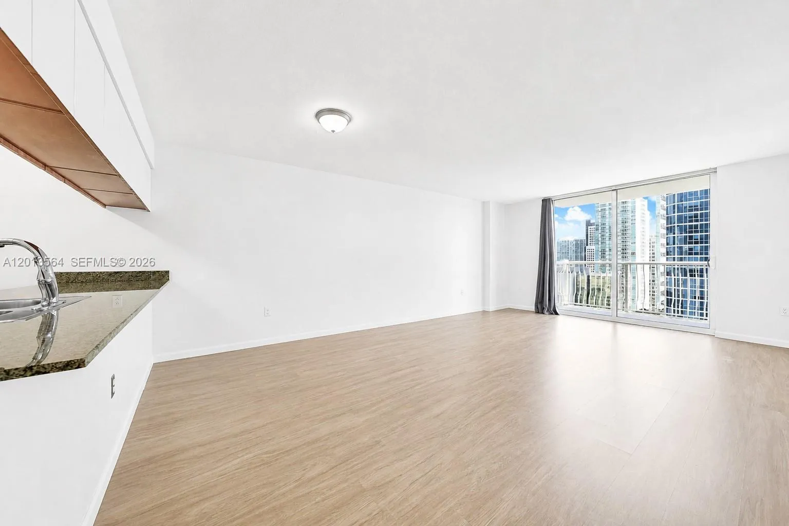 1200 Brickell Bay Dr # 3122, Miami FL 33131