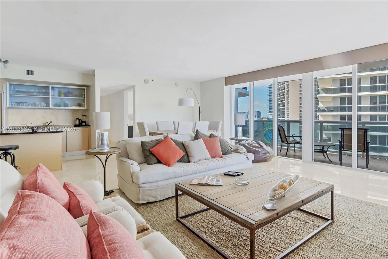 1850 S Ocean Dr # 1410, Hallandale Beach FL 33009