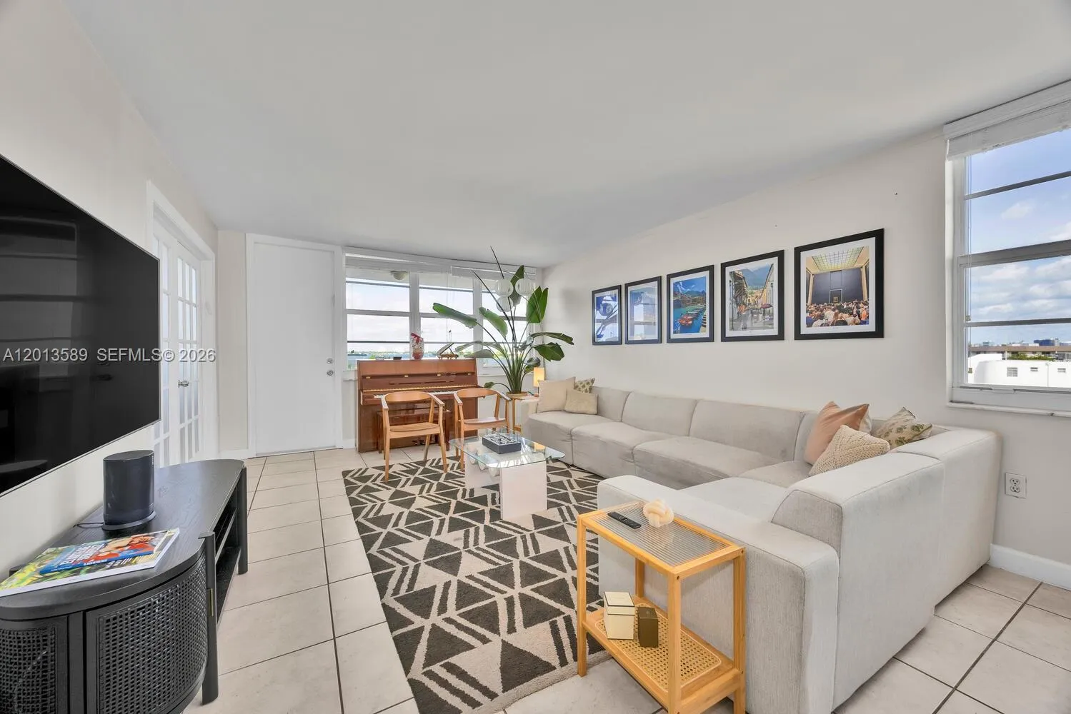 2016 Bay Dr # 604, Miami Beach FL 33141
