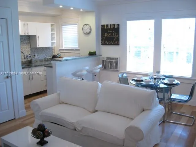 1611 Michigan Ave # 13, Miami Beach FL 33139
