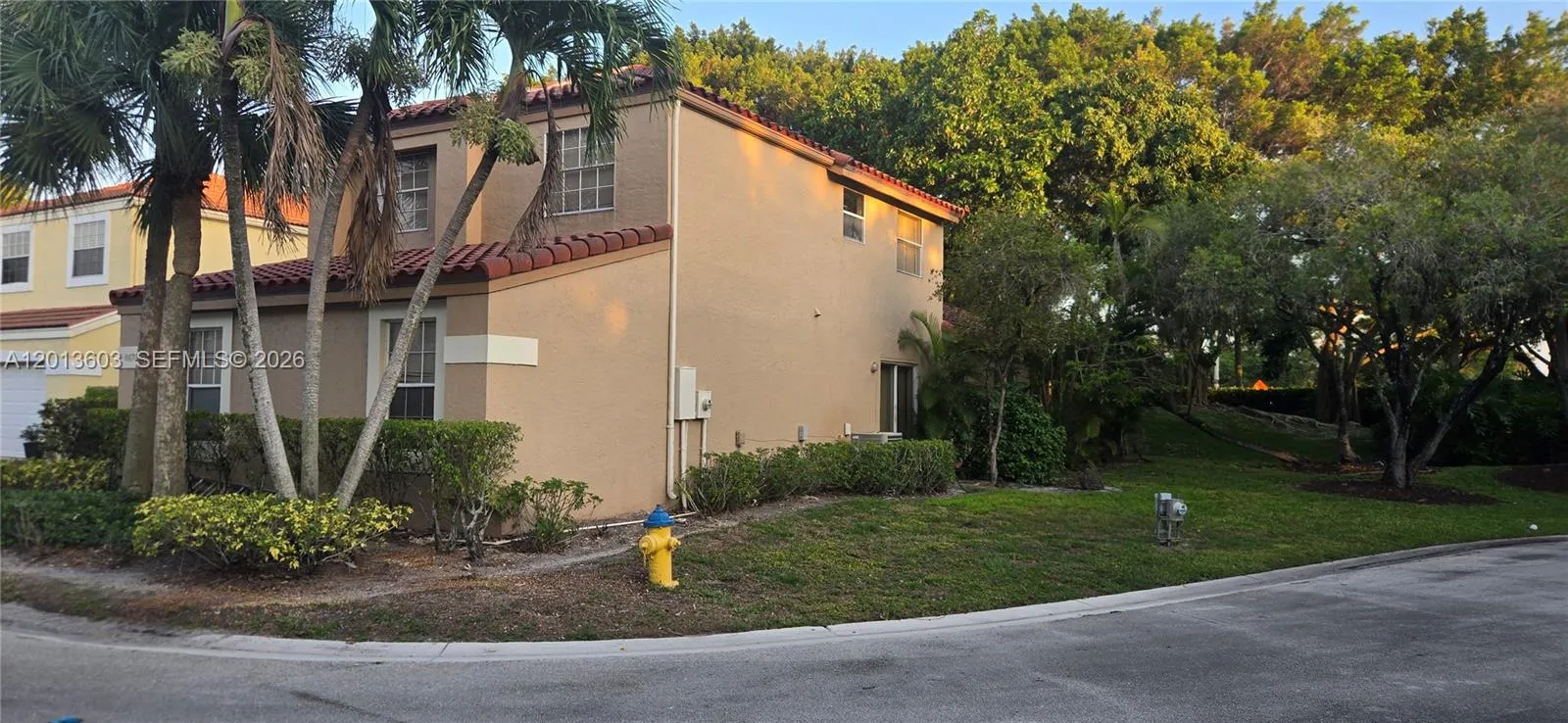 6470 NW 77th Pl, Parkland FL 33067