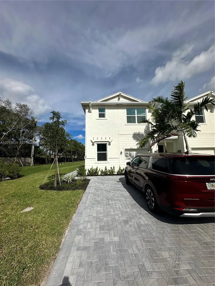 4665 Meyerson Place, Lake Worth FL 33463