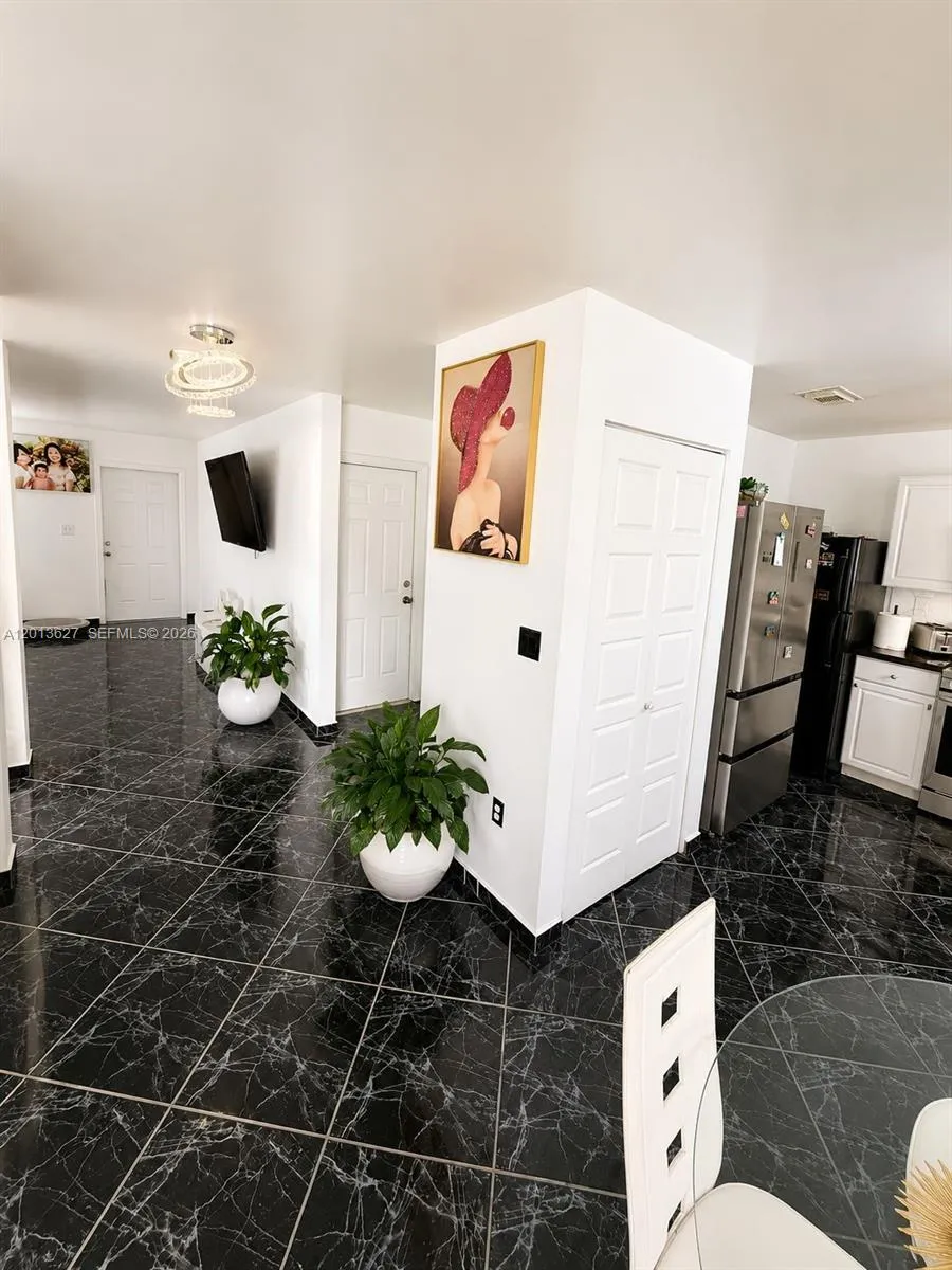 15815 SW 299th Ter, Homestead FL 33033