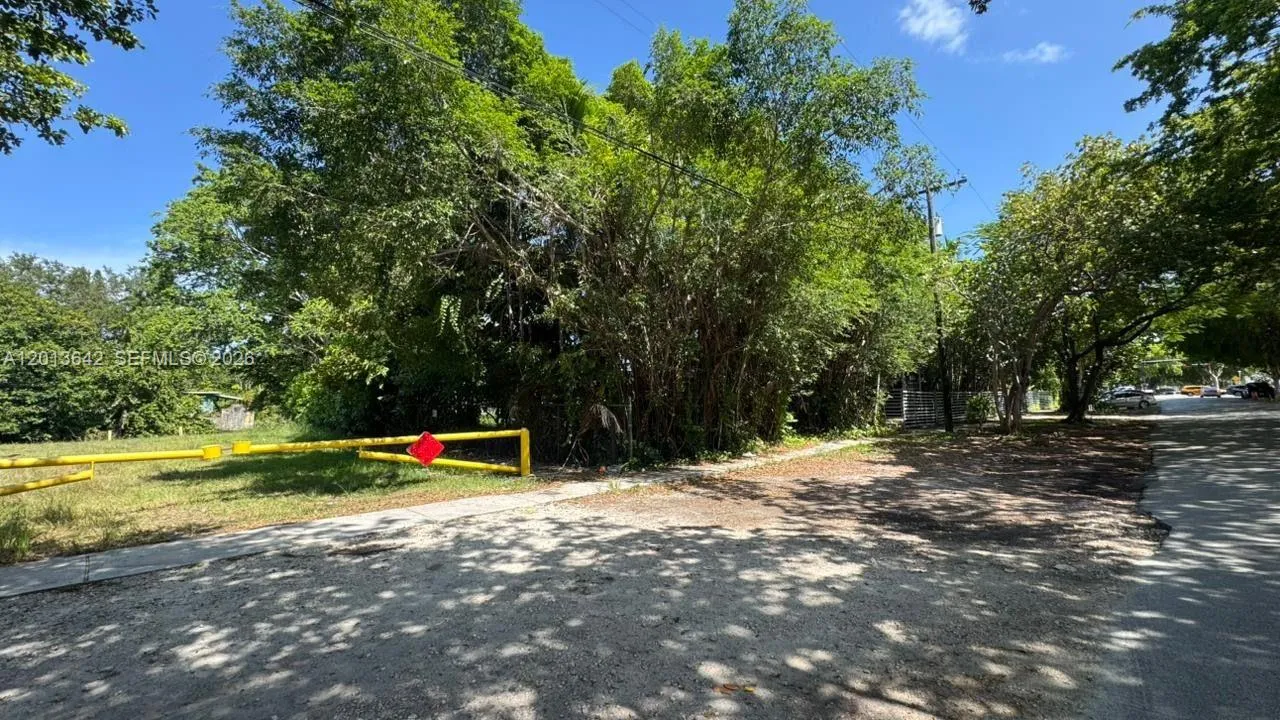 0 NE 125, North Miami FL 33161