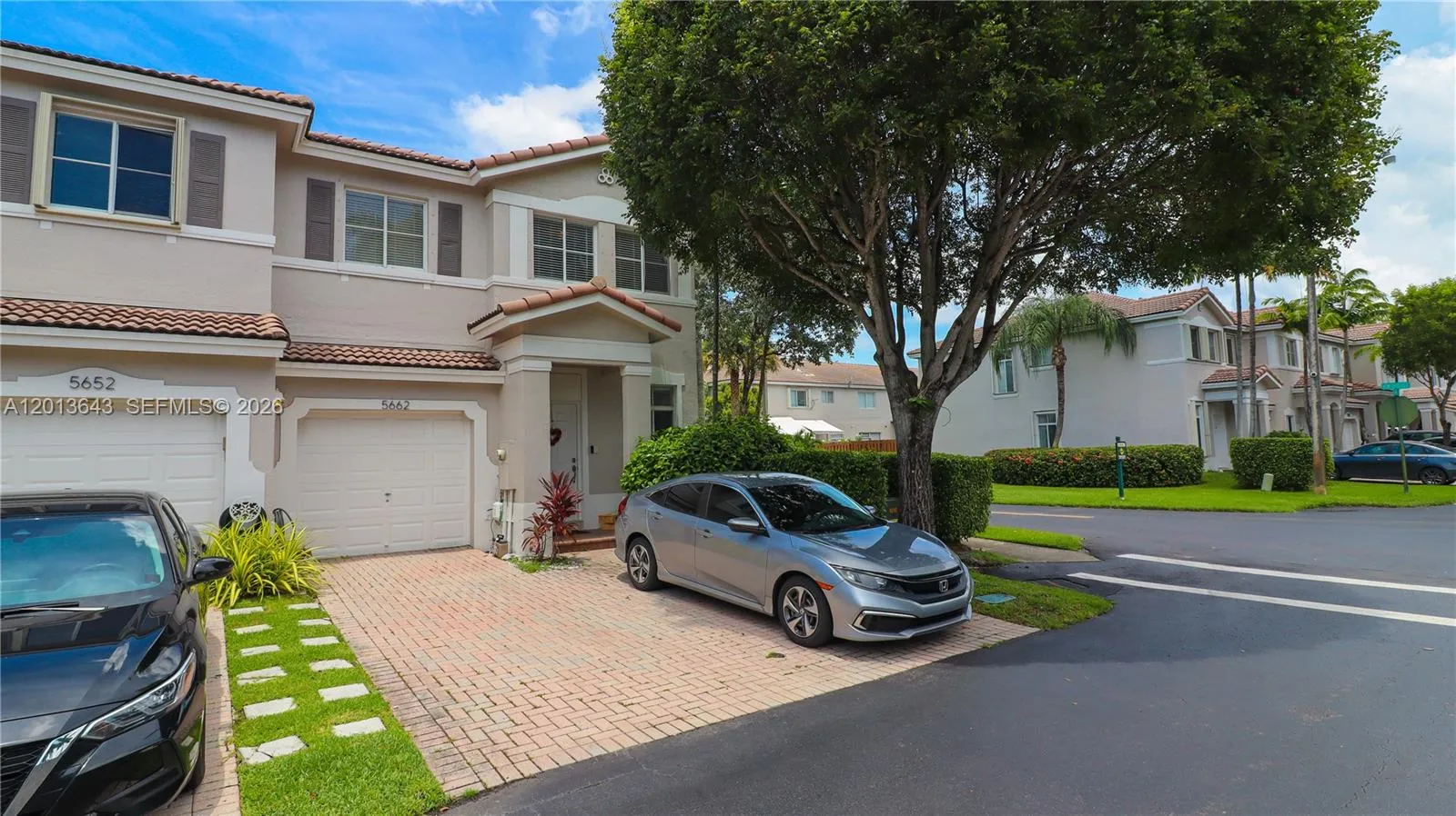5662 NW 112th Ct, Doral FL 33178