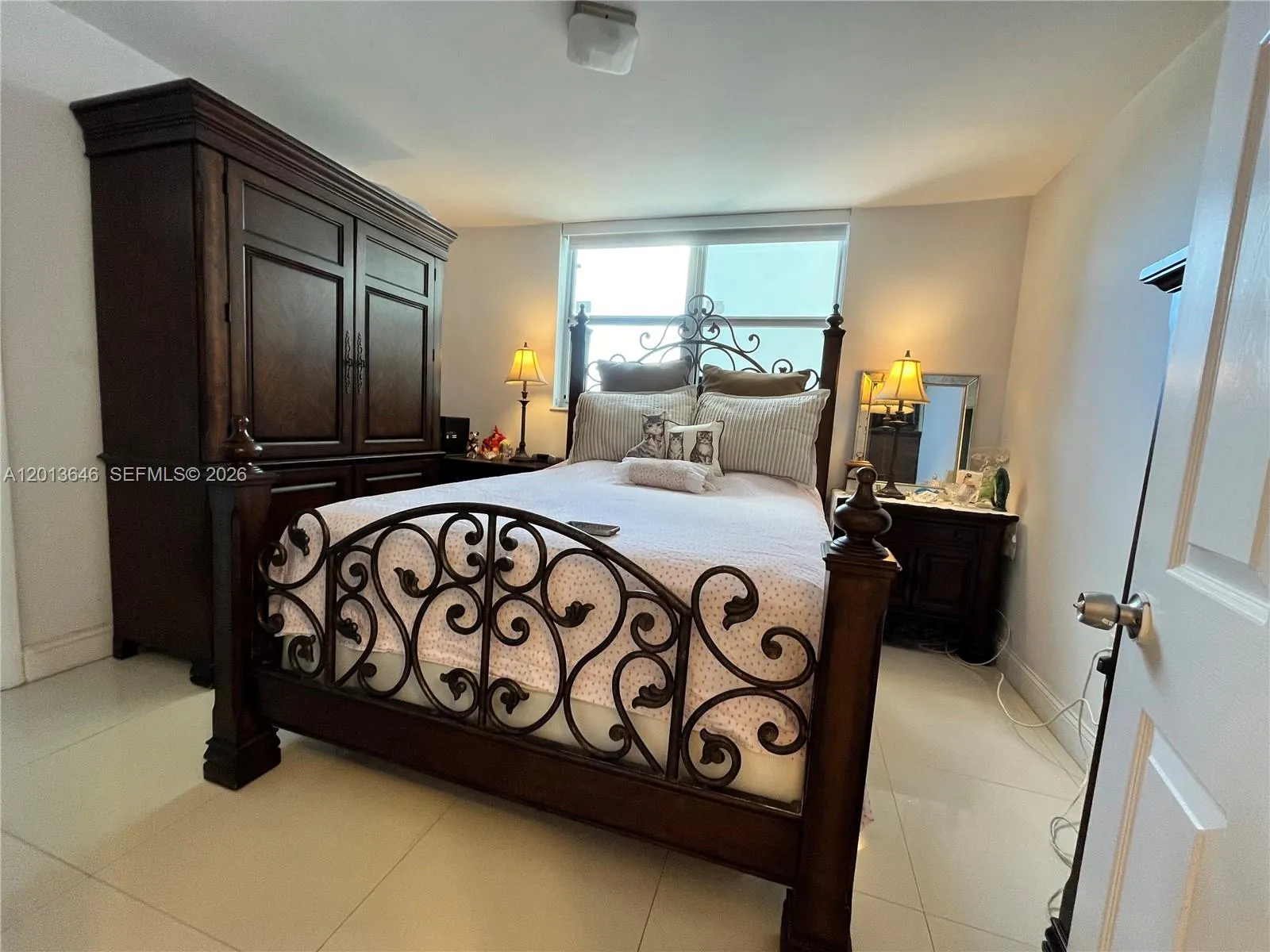 5050 NW 7th St # 312, Miami FL 33126