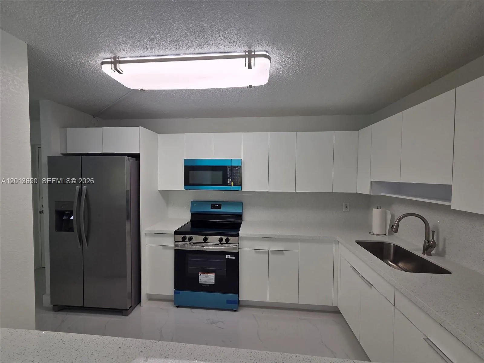 14830 Naranja Lakes Blvd, Homestead FL 33032