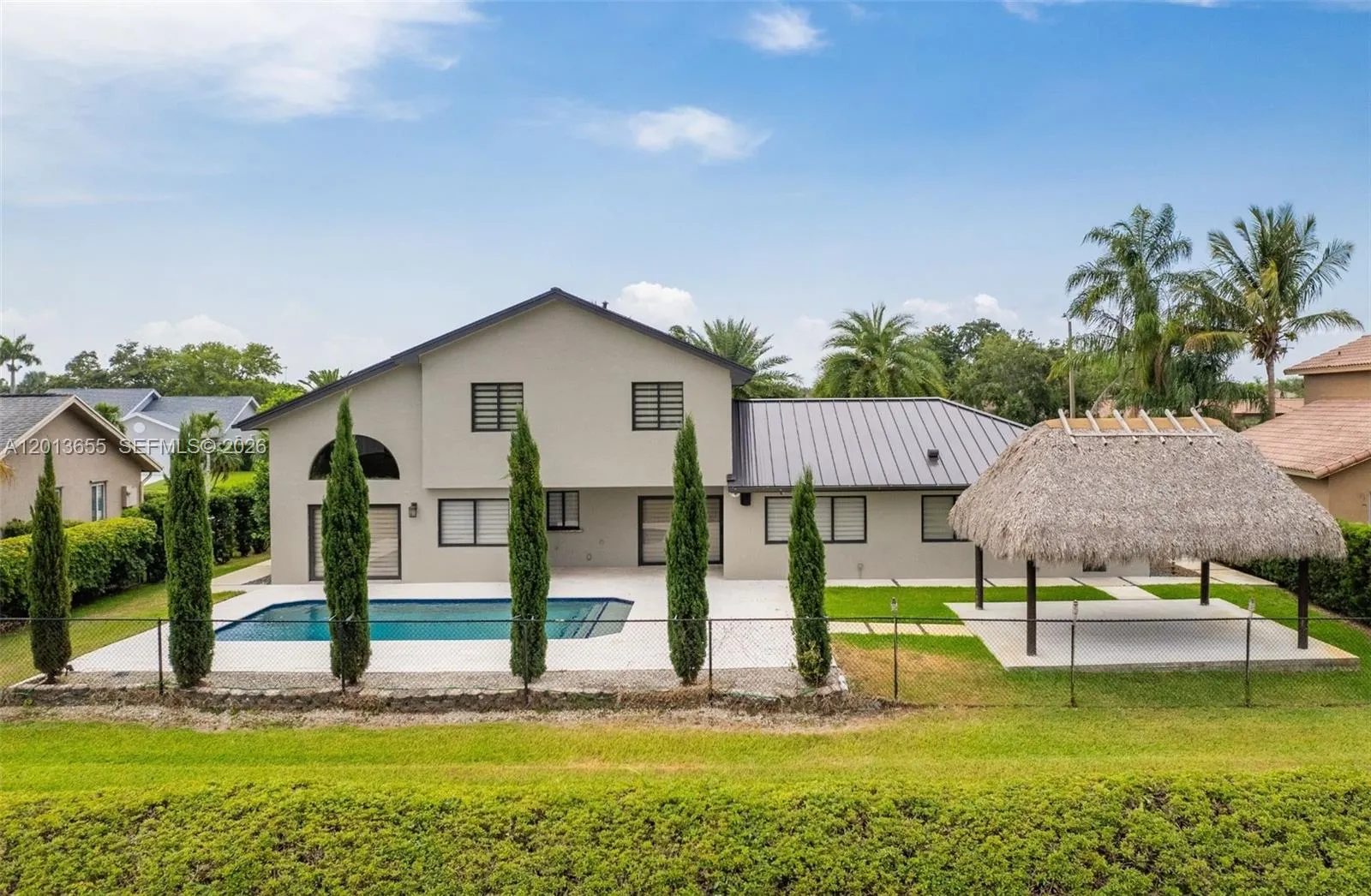 19811 NW 8th St, Pembroke Pines FL 33029