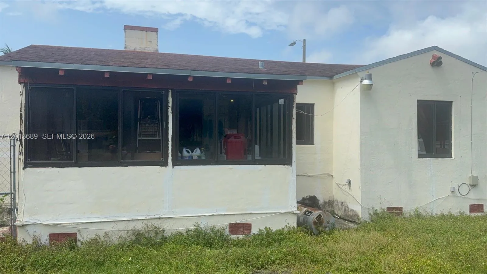 836 NW 49th St, Miami FL 33127