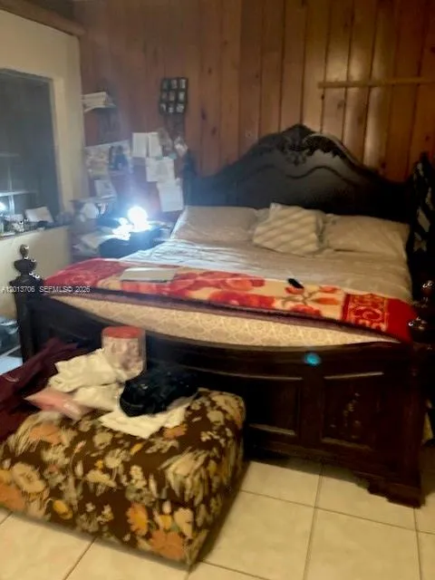 321 NW 145th St, Miami FL 33168