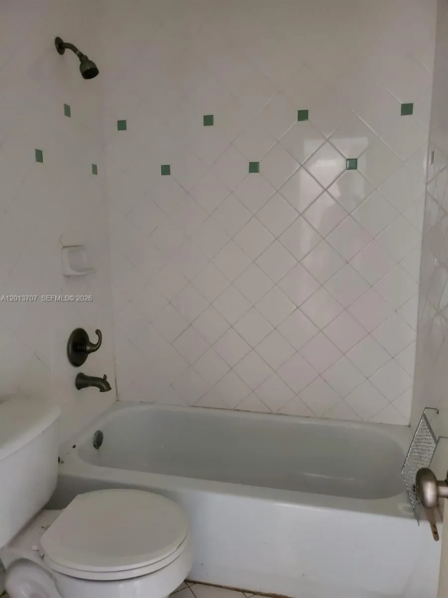 3015 NW 118th Dr # 124E, Coral Springs FL 33065