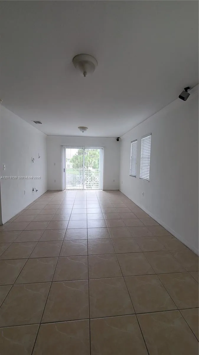 8804 NW 109th Pl # 402, Doral FL 33178
