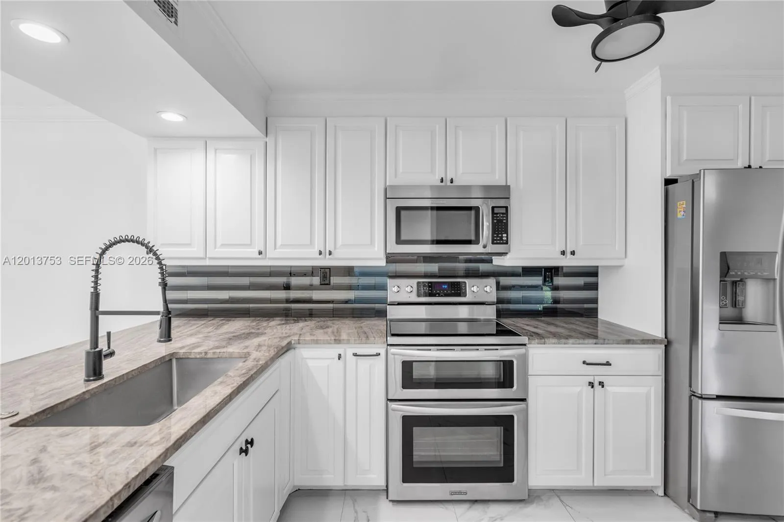 12 Royal Palm Way # 103, Boca Raton FL 33432