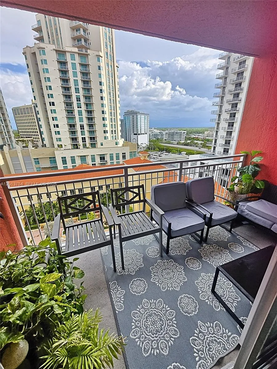 7350 SW 89th St # 1506S, Miami FL 33156