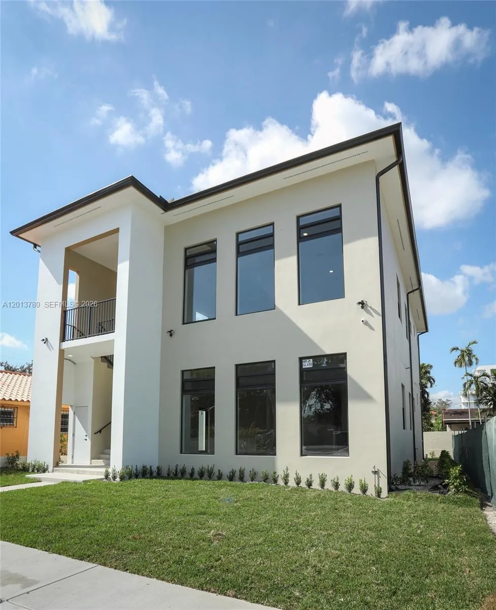 120 SW 35 Ave # A1, Miami FL 33135
