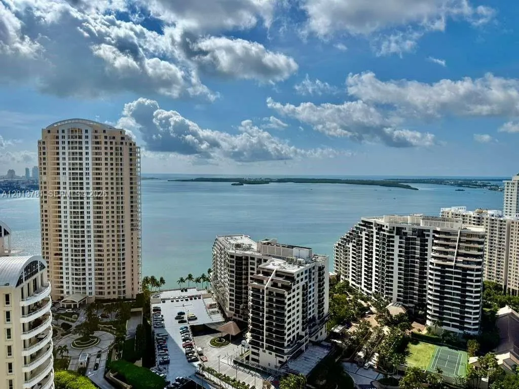 900 Brickell Key Blvd # 2604, Miami FL 33131