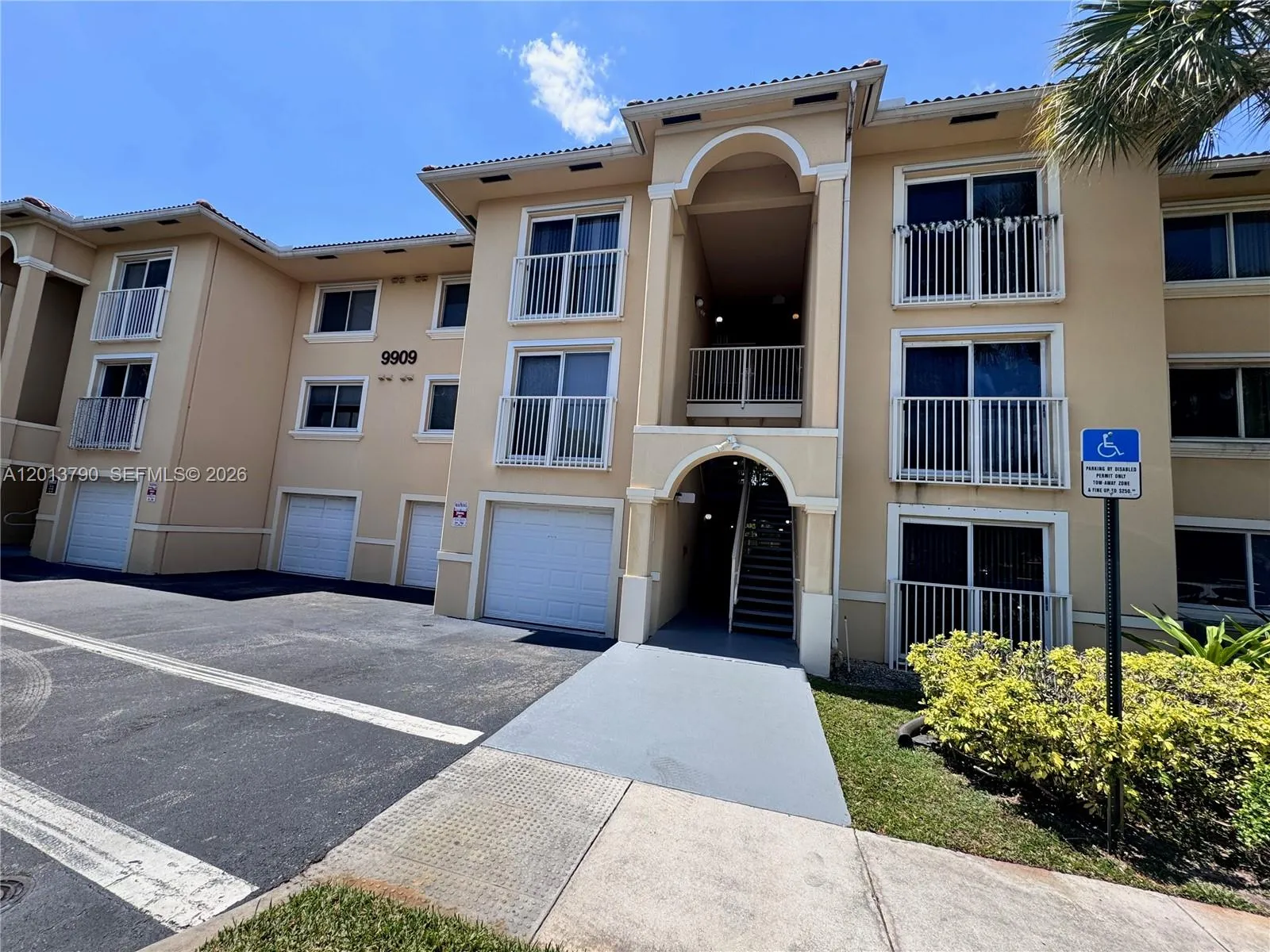 9909 Westwood Dr # 1, Tamarac FL 33321