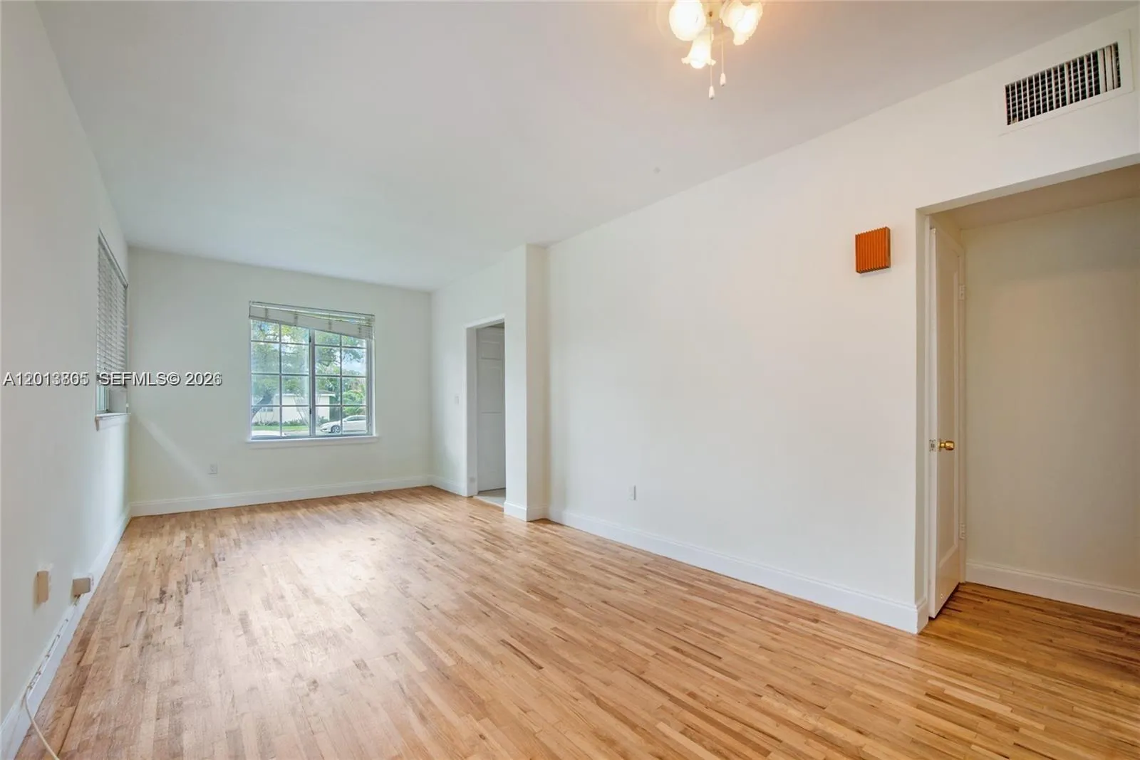 3808 Ponce De Leon Blvd, Coral Gables FL 33134