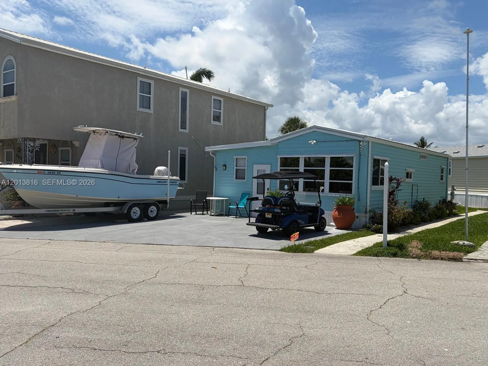 979 Nettles Blvd, Jensen Beach FL 34957