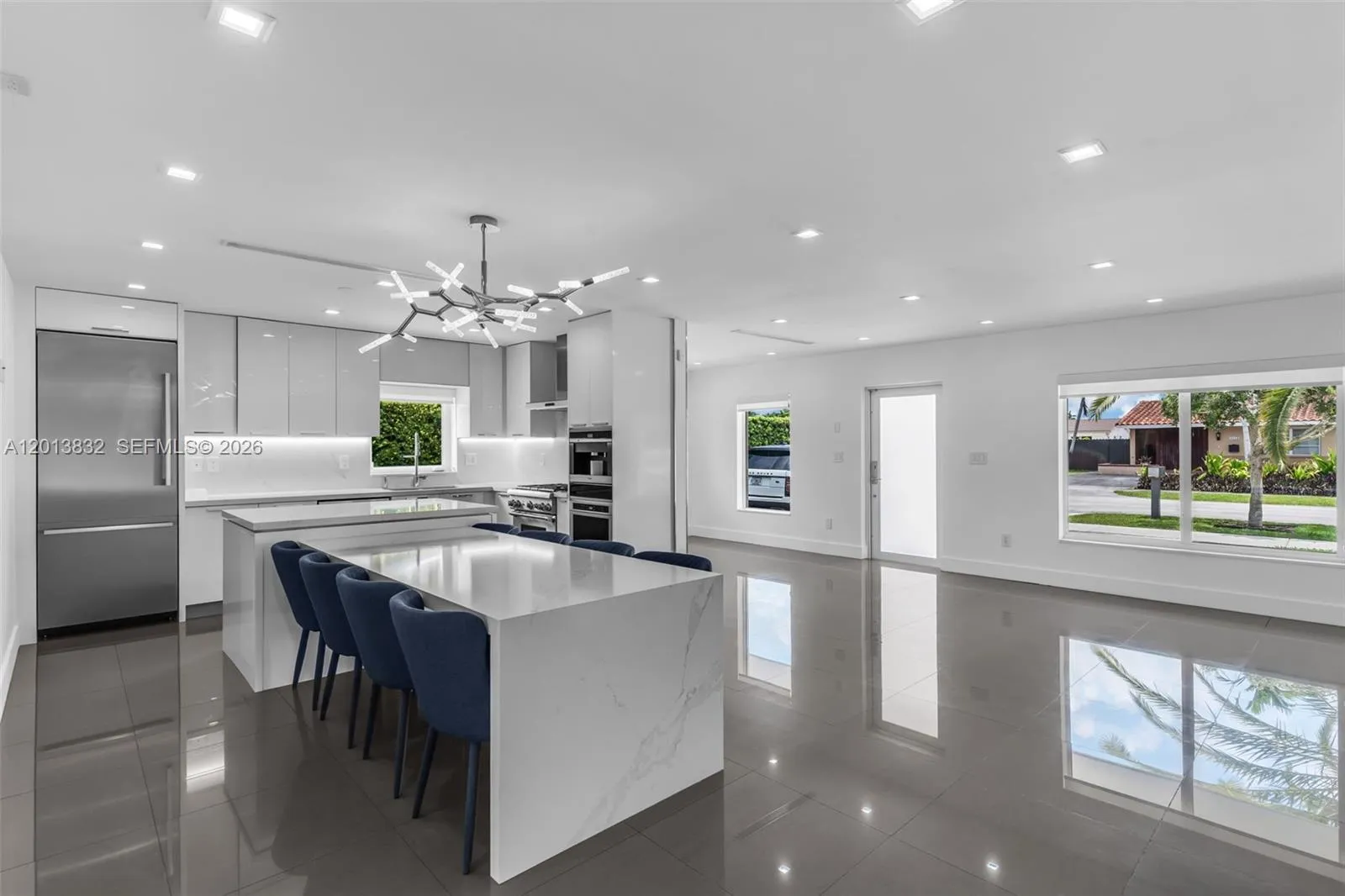 3112 Village Green Dr, Miami FL 33175