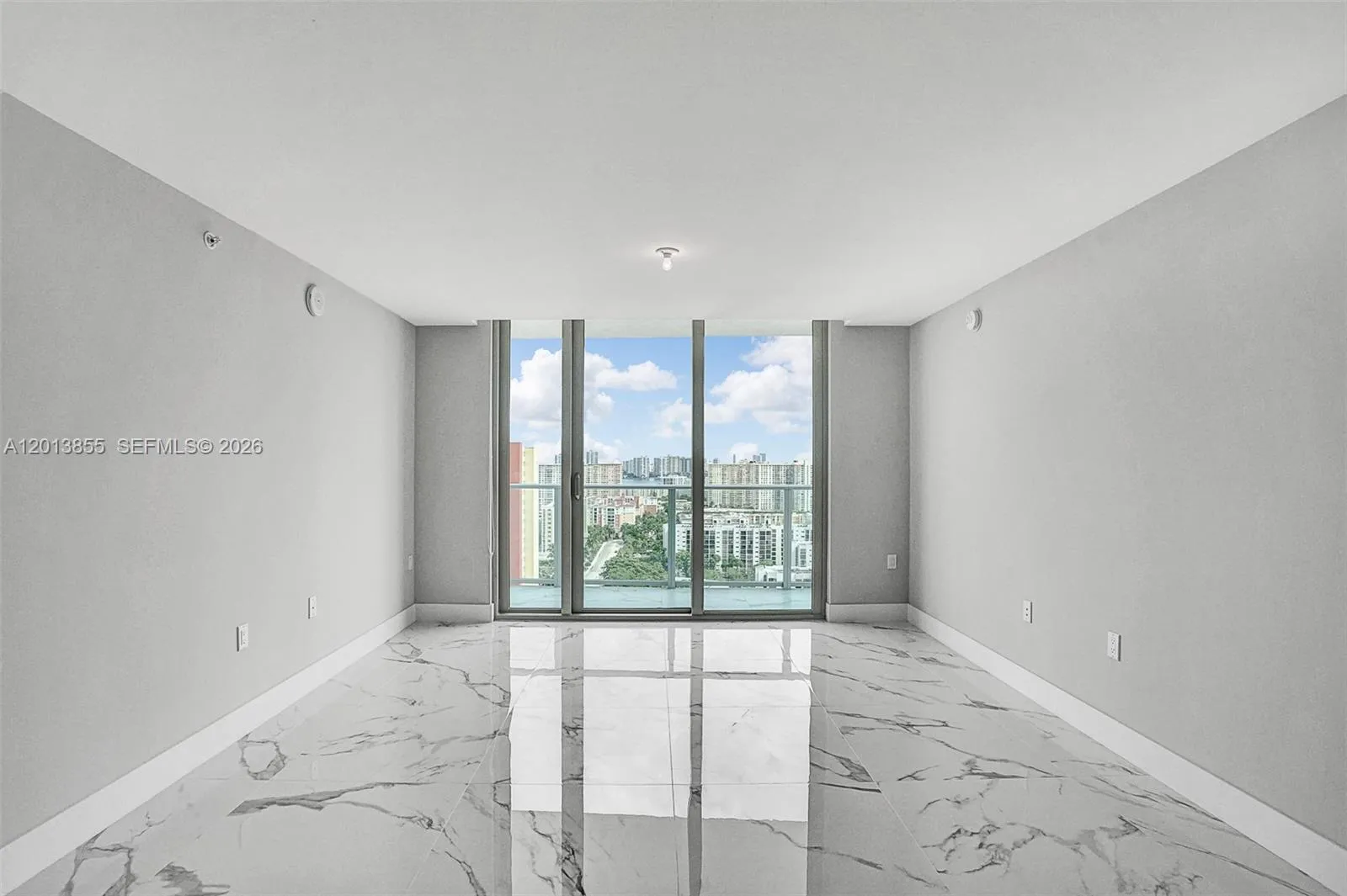 330 Sunny Isles Blvd # 2205, Sunny Isles Beach FL 33160