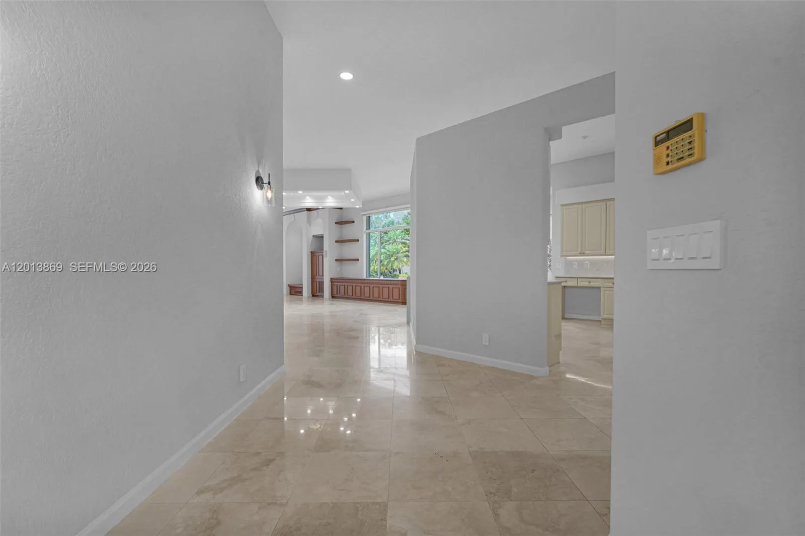 2456 Bay Isle Court, Weston FL 33327