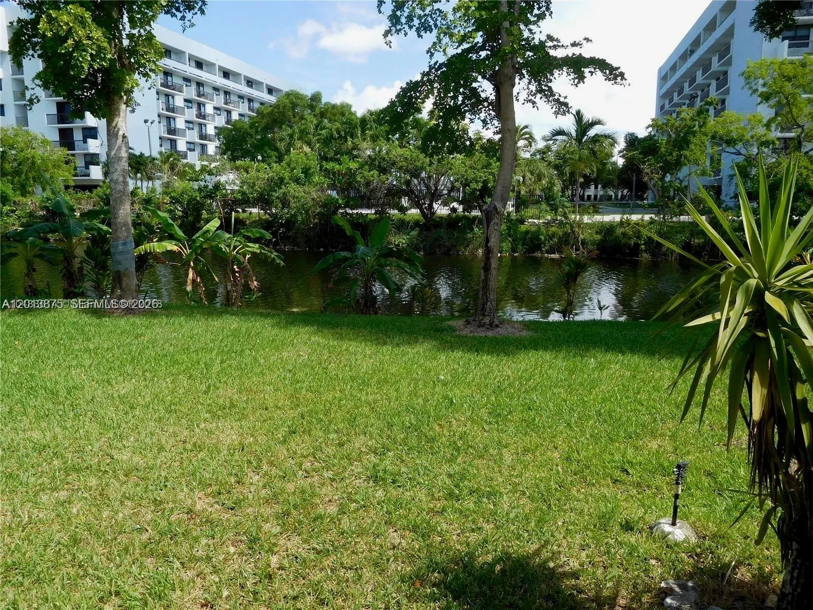 100 NW 204th St # 7, Miami Gardens FL 33169