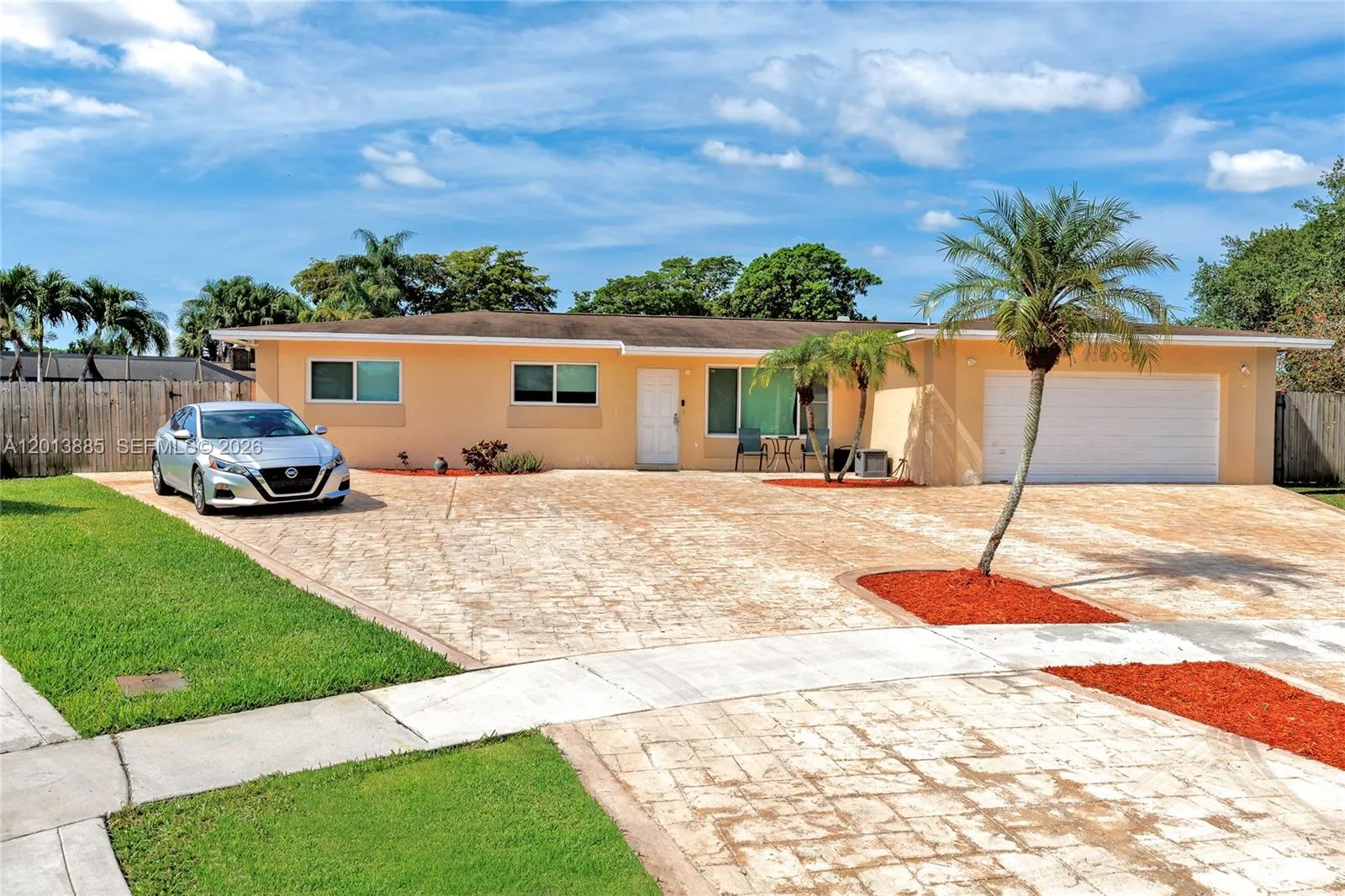 1600 NW 120th Ave, Pembroke Pines FL 33026