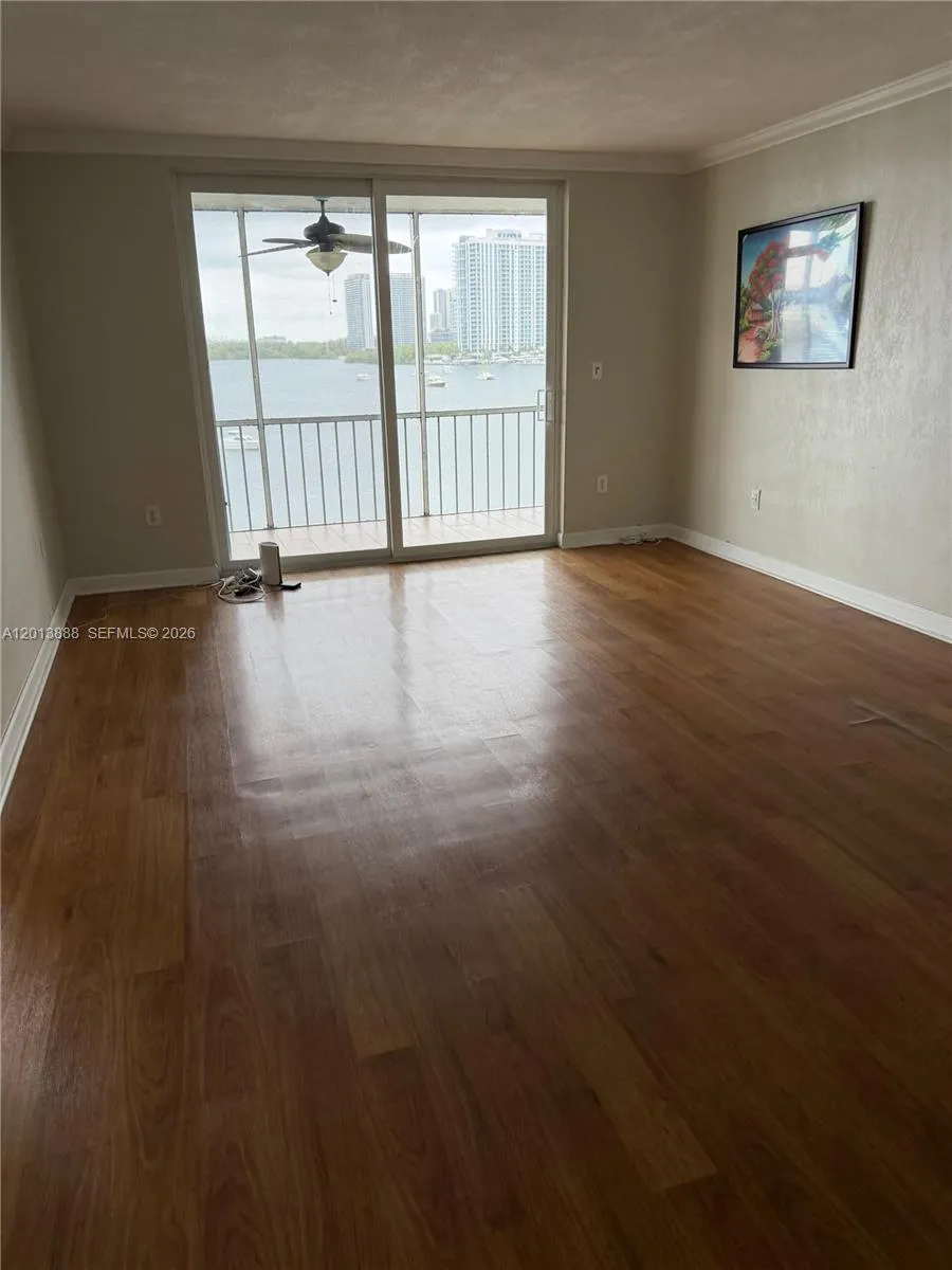 2920 Point East Dr # N509, Aventura FL 33160