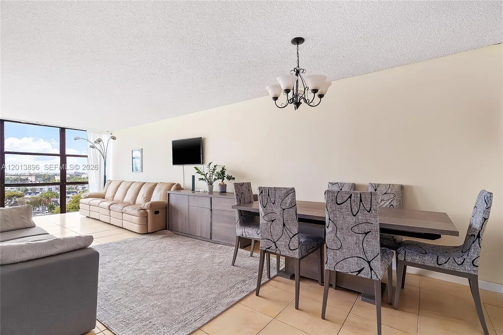 800 Parkview Dr # 901, Hallandale Beach FL 33009