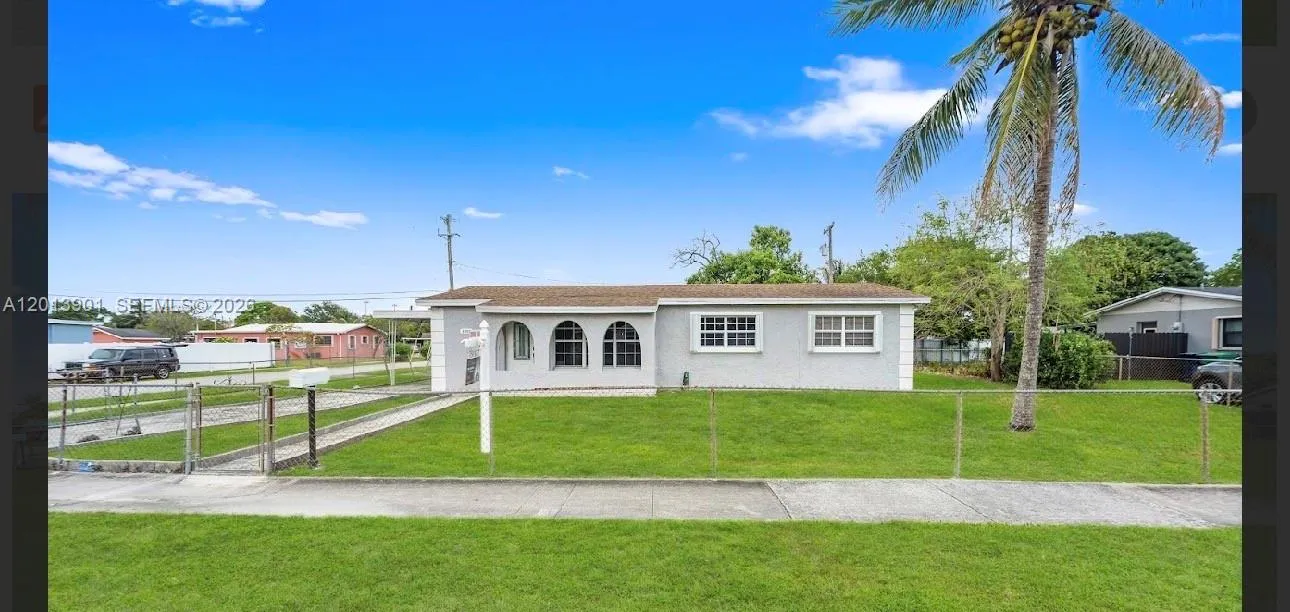 1315 NW 192nd St, Miami Gardens FL 33169