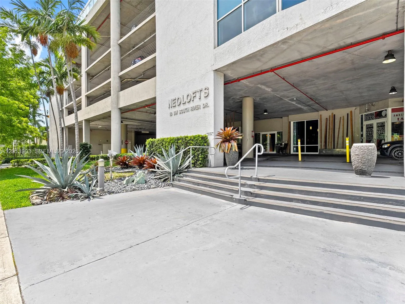 10 SW South River Dr # 1506, Miami FL 33130