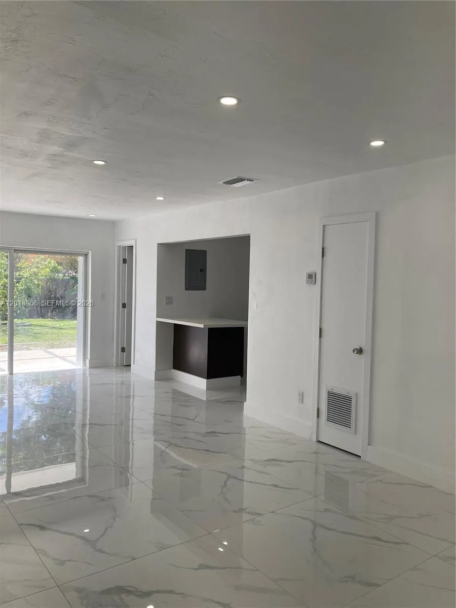 18767 SW 100th Ave # 18767, Cutler Bay FL 33157