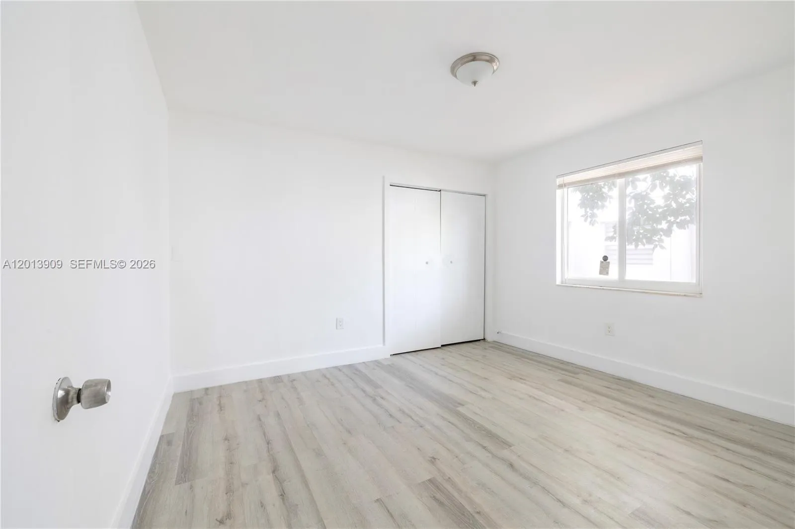 1091 SW 4th St # 1, Miami FL 33130
