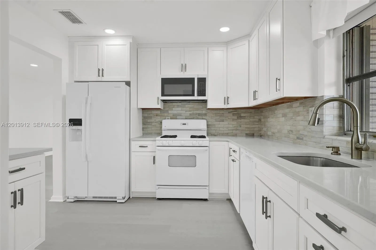 3045 SW 124th Ct, Miami FL 33175