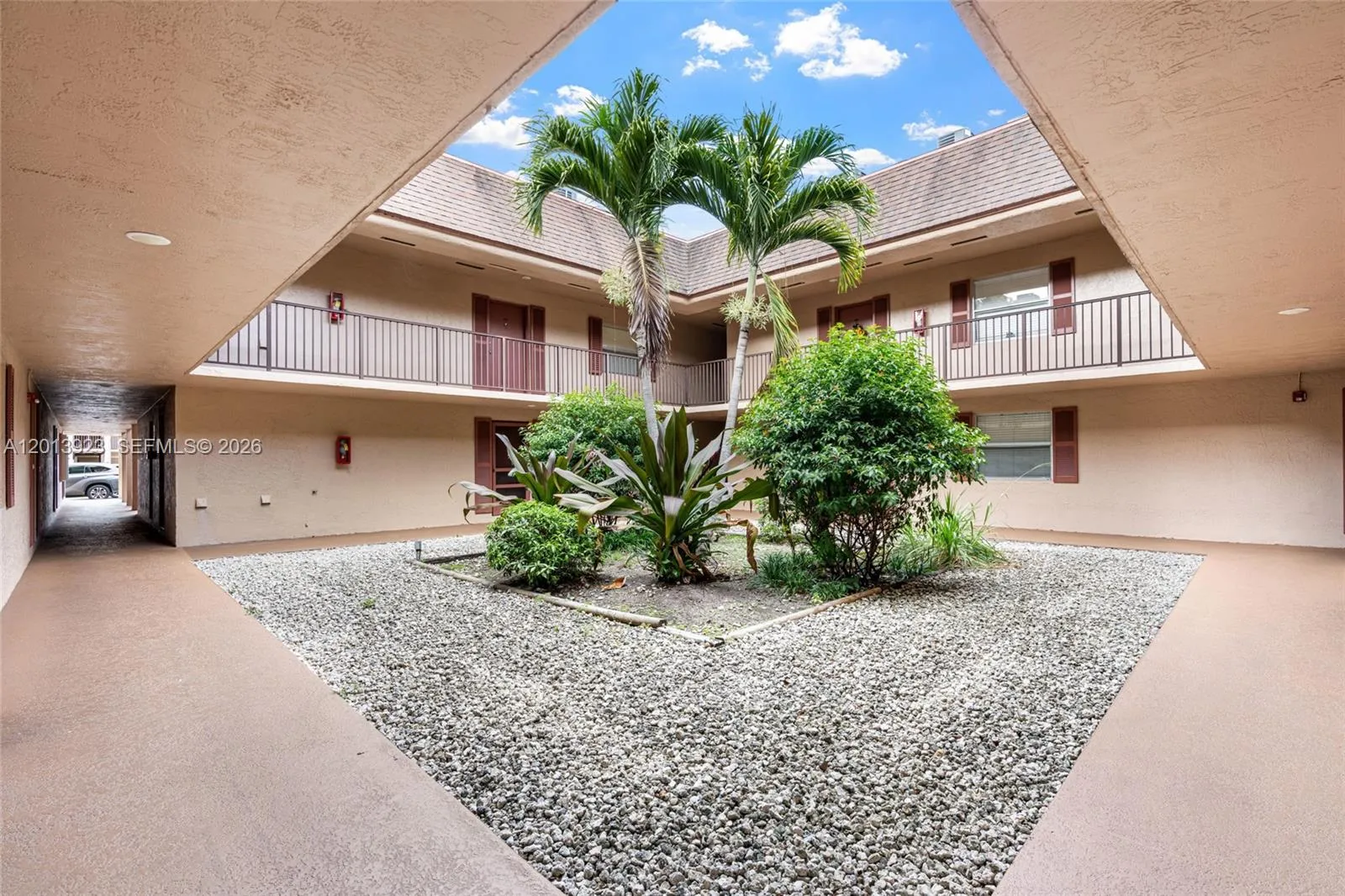 11201 SW 88th St # 103A, Miami FL 33176