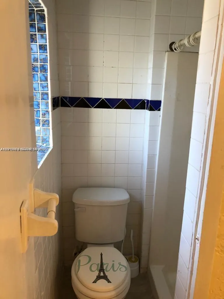 5411 Ravenswood Rd # 7a, Dania Beach FL 33312