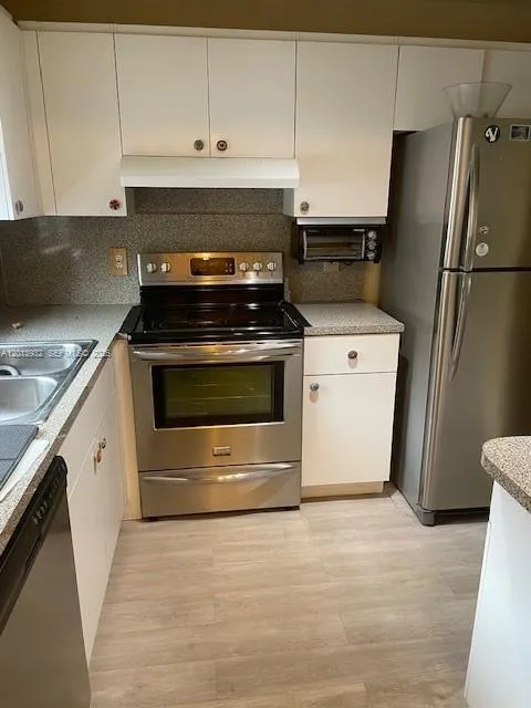 807 W Oakland Park Blvd # G2, Oakland Park FL 33311