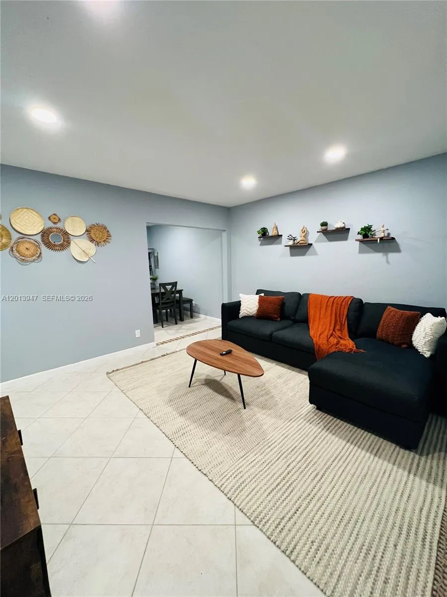 280 NW 55th St # 282, Miami FL 33127