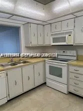 410 NW 68th Ave # 307, Plantation FL 33317