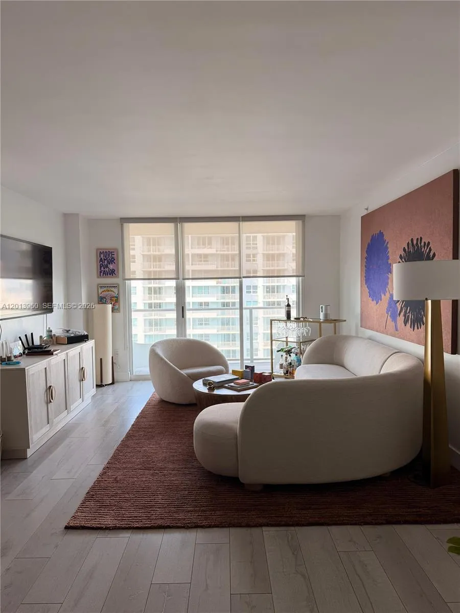 1155 Brickell Bay Dr # 2904, Miami FL 33131