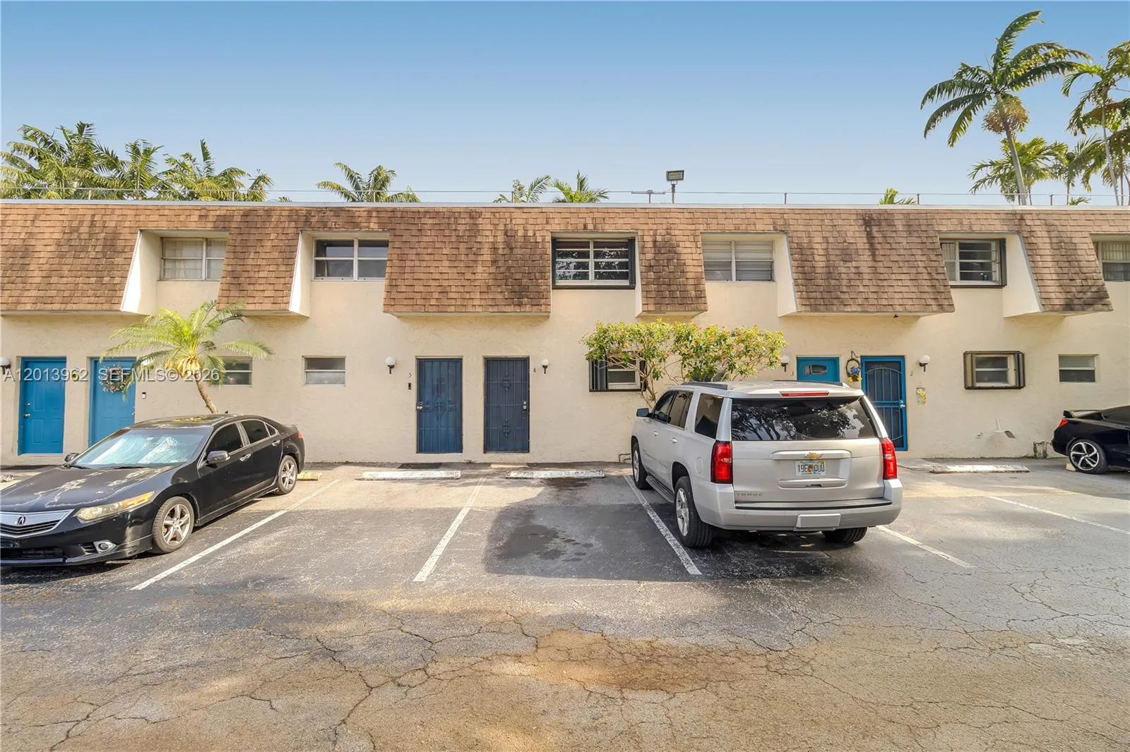 15385 S Dixie Hwy 4 Hwy, Palmetto Bay FL 33157