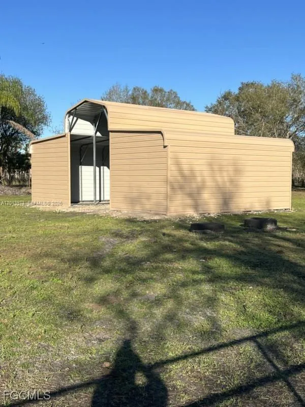 826 B Rd., La Belle FL 33935