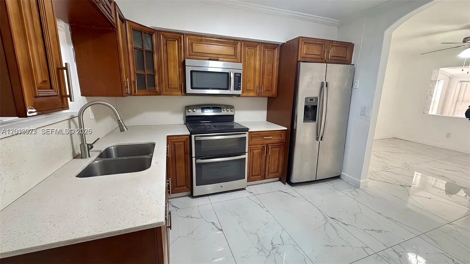 2731 NW 100th St # A, Miami FL 33147