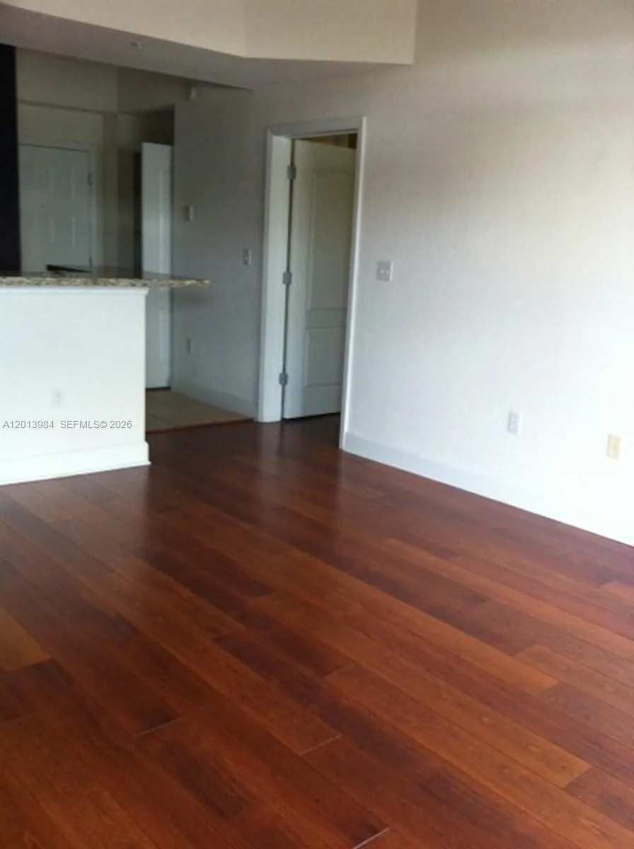 6001 SW 70th St # 331, South Miami FL 33143
