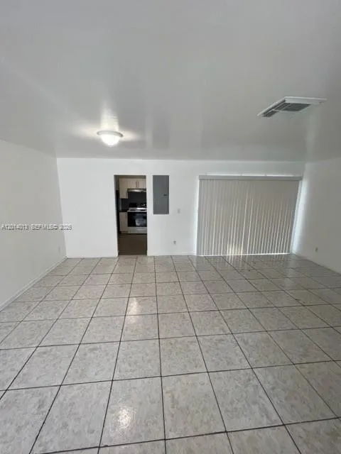 15153 NE 6th Ave # 10, Miami FL 33162